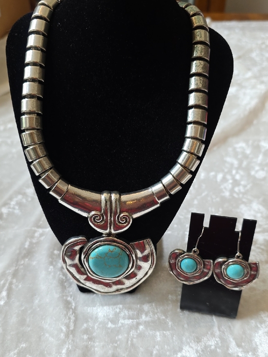 Treska Jewelry - Treska Silver-Tone Necklace & Earring Set with Turquoise Accents